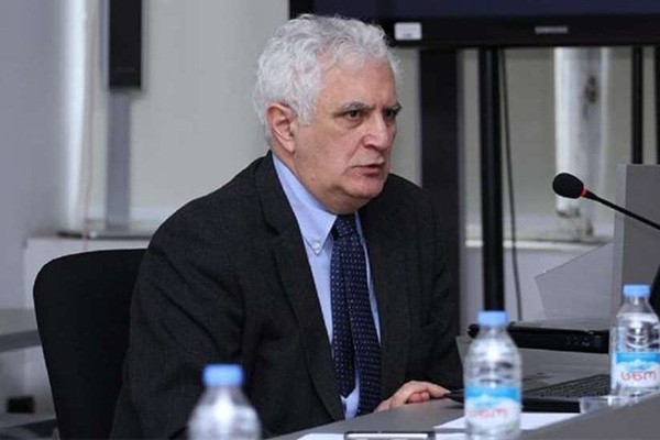 ამირან გამყრელიძის განცხადებით, საქართველოში დაახლოებით 12-დან 15-მდე კლასტერია, რომელთაგან დღეს ეპიდემიოლოგების ყველაზე დიდი ყურადღება ქვემო ქართლის რეგიონზეა მიპყრობილი