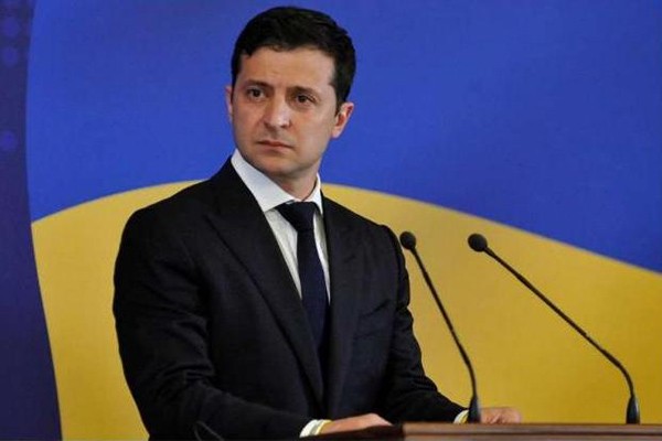 ზელენსკი სააკაშვილს აქებს:  “პრეზიდენტობის დროს შექმნა თანამედროვე საბაჟო სამსახური და დაამარცხა კორუფცია“