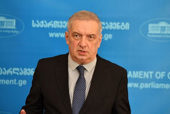 გიორგი ვოლსკი: „არ შეიძლება კონკრეტული გადაწყვეტილებები პარლამენტის უცებ შეკრებაზე იყოს დამოკიდებული, მით უფრო გარკვეული პოლიტიკური ჯგუფები მუდმივად ბოიკოტის რეჟიმში იმყოფებიან