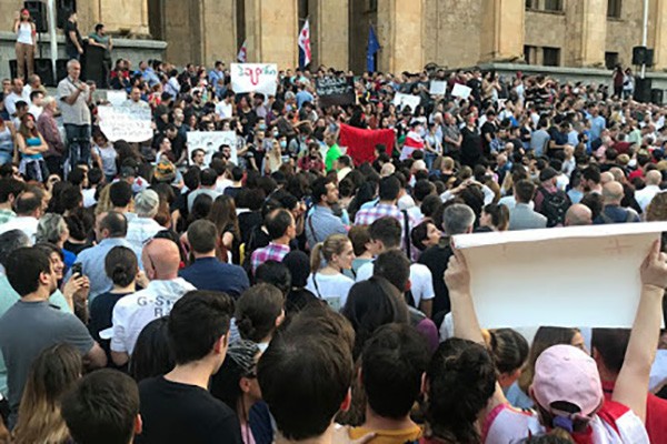 შეიზღუდება თუ არა ახალი კანონით საპროტესტო აქციები – გიორგი გახარიას პასუხი