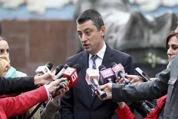 გიორგი გახარია:  4 ახალი შემთხვევა, რომლის წყაროც დაუდგენელია, ფაქტობრივად არის 4 ახალი კლასტერი და წარმოდგენა არ გვაქვს, საიდან, როდის და სად მოხდა ინფიცირება - ეს უკიდურესად საგანგაშოა!