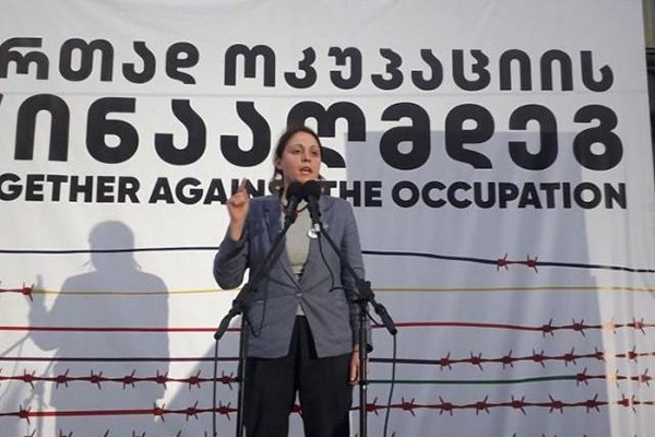 „ჩვენი ქვეყნის წინაშე დაჩოქება მოგიწევთ!“ - ვის მიმართა ელენე ხოშტარიამ აქციაზე სიტყვით გამოსვლისას?