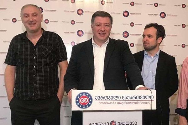 ბათუმის საკრებულოს წევრი თემურ კახიძე, რომელიც 