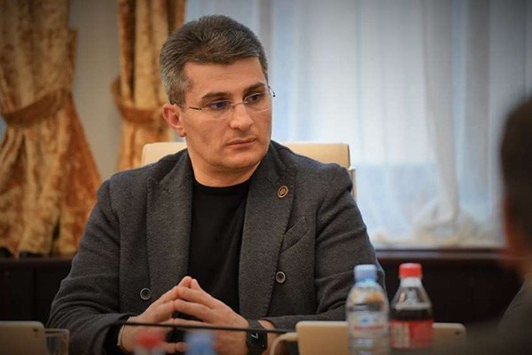 მამუკა მდინარაძე ოპოზიციის დეკლარაციაზე : ხმების დაცვა მათ არავისგან არ სჭირდებათ, რეალურად სახელმწიფოს დასჭირდება მათი დესტრუქციისგან საზოგადოების დაცვა