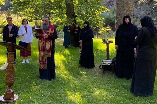 ბიძინა ივანიშვილის ოჯახის დაფინანსებით, აბასთუმანში, მაცხოვრის ფერისცვალების სახელობის ტაძარი აშენდება
