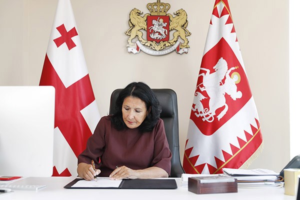 პრეზიდენტმა საქართველოს პარლამენტისა და აჭარის ავტონომიური რესპუბლიკის უმაღლესი საბჭოს არჩევნები დანიშნა