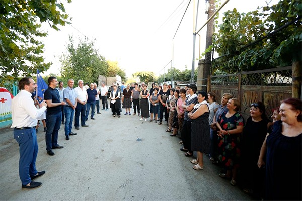 გიორგი ხოჯევანიშვილი მოსახლეობასთან შეხვედრებს აგრძელებს