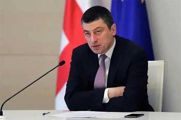 გიორგი გახარია კორონავირუსთან დაკავშირებით შექმნილი ვითარების გამო, შესაბამის სამსახურებს უსაფრთხოების ზომების გამკაცრებისკენ მოუწოდებს