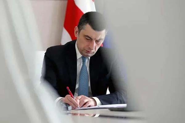 პრემიერის განცხადებით, კომპანიებს, რომლებიც ჩართულნი არიან სასტუმრო ბიზნესში, სესხის თანადაფინანსების პროგრამა 12 თვემდე გაუხანგრძლივდება