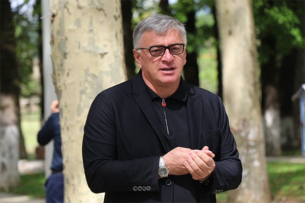 ირაკლი ხახუბია : „ახალგაზრდებზე და მათ განათლებაზე ზრუნვა ჩვენი გუნდის უმთავრესი პრიორიტეტია“