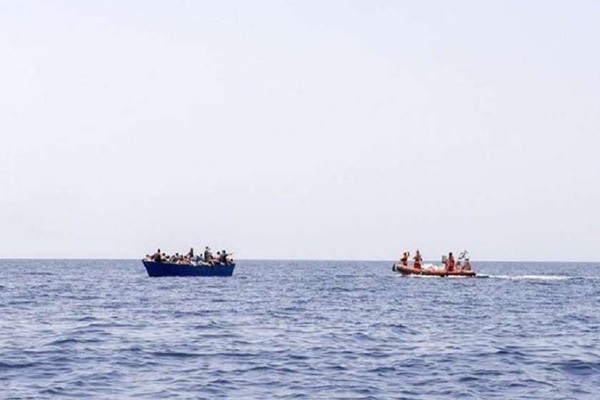 ლიბიის სანაპიროსთან მიგრანტების ნავის ჩაძირვას სულ მცირე 24 ადამიანი ემსხვერპლა