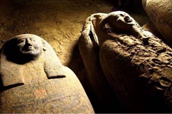 ეგვიპტეში 2 500 წლის წინ დამარხული სარკოფაგები აღმოაჩინეს