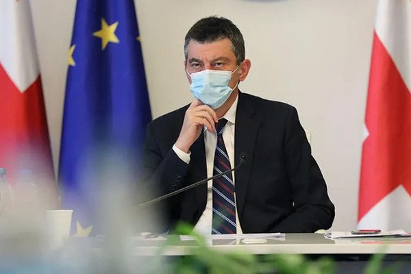 პრემიერი: ვირუსის სწრაფი გავრცელების მართვასთან დაკავშირებით პრობლემები არ გვაქვს, მაგრამ ეს არ ნიშნავს, რომ ჯანდაცვის სისტემის რესურსი არის შეუზღუდავი