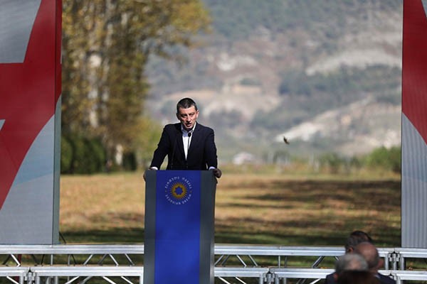 გიორგი გახარია:  შენი მოქალაქეების ჯანმრთელობის და სიცოცხლის რისკის ქვეშ დაყენება, რაც გუშინ ვნახეთ ბათუმში, უაღრესად უპასუხისმგებლო ქმედებაა