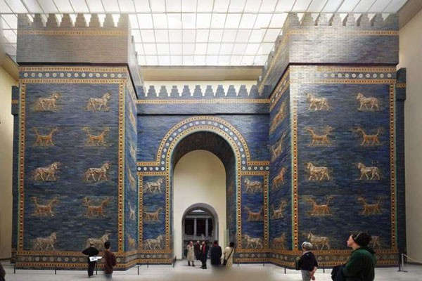 ვანდალებმა ბერლინის მუზეუმებში 70-ზე მეტი ხელოვნების ნიმუში დააზიანეს
