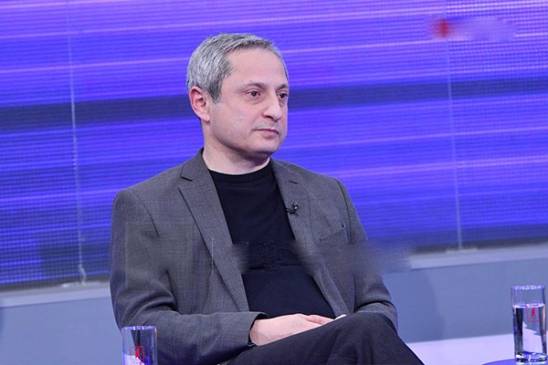 არასამთავრობო ორგანიზაცია „დავასრულოთ“ „ნაციონალური მოძრაობის“ აკრძალვის მოთხოვნით ხელმოწერებს აგროვებს