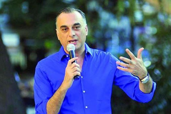 ზაალ უდუმაშვილი: 