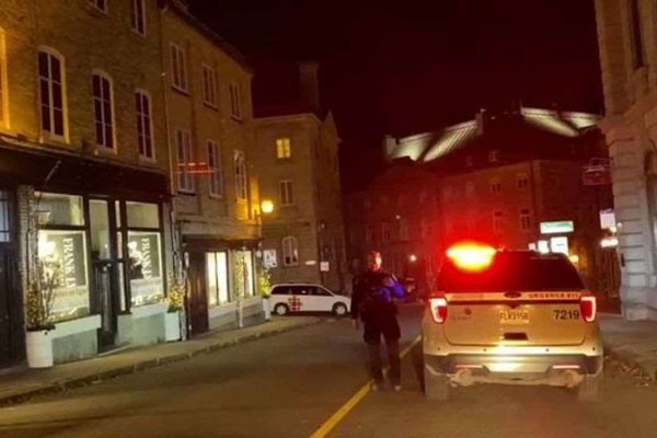 კანადის ქალაქ კვებეკში მომხდარი თავდასხმისას, 2 ადამიანი დაიღუპა