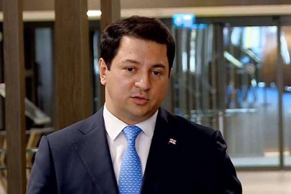 არჩილ თალაკვაძე: ოპოზიციის უპასუხისმგებლო ლიდერები კოვიდ რეგულაციების დარღვევით საკუთარ მხარდამჭერებს წირავენ