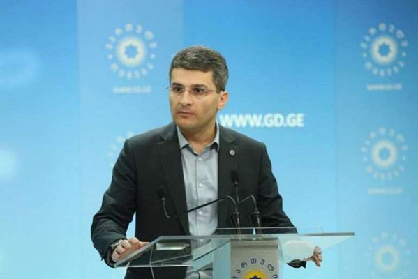 მამუკა მდინარაძე: ოპოზიციის ზოგიერთი მხარდამჭერი აპირებს, ბიულეტენებზე დაფიქსირდეს მინაწერები, თითქოს საჯარო მოხელეები არიან და არჩევნებში მონაწილეობა ვინმემ აიძულათ