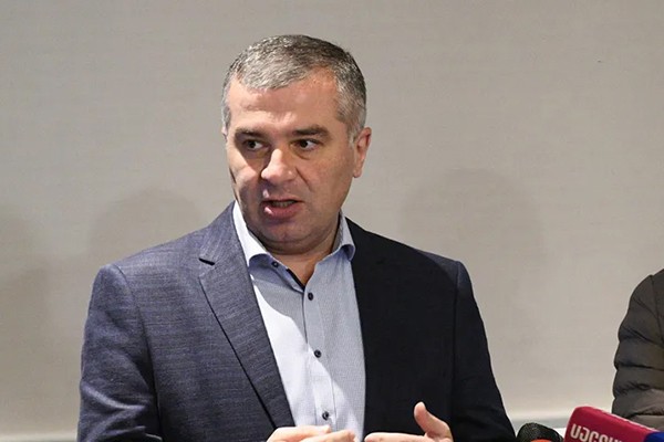 დავით ბაქრაძე:  ჩვენი პრინციპული პოზიცია დღეს მოლაპარაკებებზე იქნება, რომ ყველამ გაასაჯაროვოს საკუთარი პოზიცია და საზოგადოებამ იცოდეს, რომელი პარტია რას ემხრობა