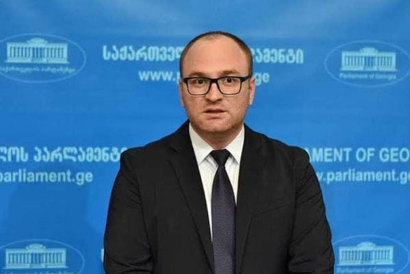 ირაკლი ბერაია: ბატონმა ბიძინამ დაამკვიდრა უმაღლესი, უპრეცედენტო სტანდარტი ქართულ პოლიტიკაში საკუთარი გადაწყვეტილებებითა და ნაბიჯებით