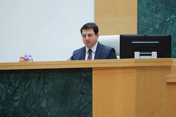 არჩილ თალაკვაძემ ვენეციის კომისიას პარტიების დაფინანსებისა და რეგისტრაციის გაუქმების შესახებ საკანონმდებლო ცვლილებების შეფასება სთხოვა