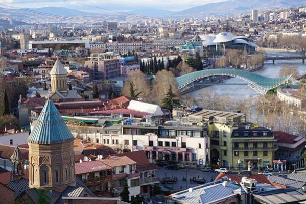 ხვალ საქართველოში კორონავირუსის გამო დაწესებული შეზღუდვების ნაწილი იხსნება