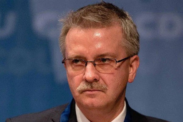 მაიკლ გალერი ივანიშვილის პოლიტიკიდან წასვლაზე: ჩემი სპონტანური რეაქცია იყო - ეს სიმართლეა? მართლა შესაძლებელია, რომ ასეთი გავლენიანი ფიგურა უბრალოდ წავიდეს? როგორც წესი, ასე არ ხდება