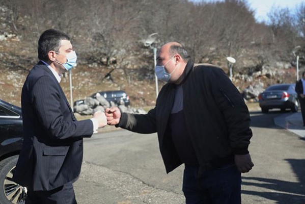 გიორგი გახარია: შეზღუდვების დროული დაწესებით და შემდგომ უკვე ეტაპობრივი, გათვლილი მოხსნით, ვემზადებით, რომ ზაფხულის ტურისტულ სეზონს უფრო მეტად გახსნილი შევხვდეთ