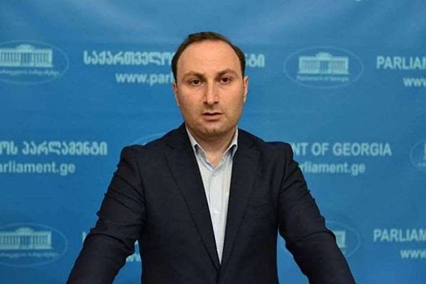 ანრი ოხანაშვილი: ბოლო კვირების განმავლობაში ვნახეთ პარტიების მიერ შეცვლილი ტონალობა: რამდენიმე პარტიამ მოგვიწოდა, რომ, მიზანშეწონილი იქნება, თუ მათ უფლებამოსილება არ შეუწყდებათ