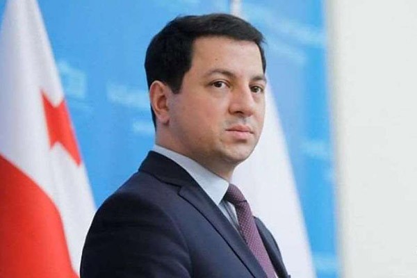 არჩილ თალაკვაძე: ვინმეს სერიოზულად გჯერათ იმის, რომ ნიკა მელიას ხალხმა შეიძლება ჩუმად შეუგროვოს ფული და შეუტანოს გირაო