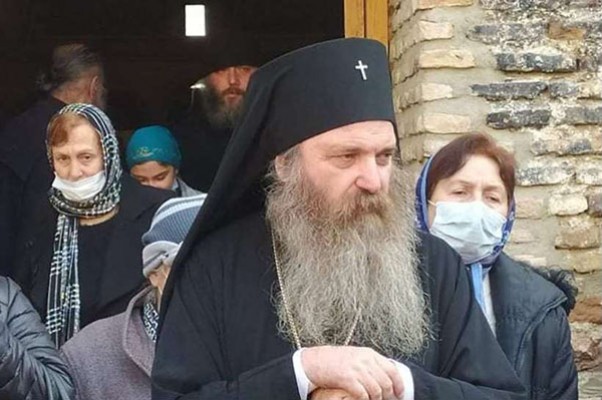 მეუფე იაკობი „ტვ პირველს“ და „მთავარ არხს“: რუსულ საქმეს ემსახურებით, შეიძლება ფულსაც გიხდიან რუსები