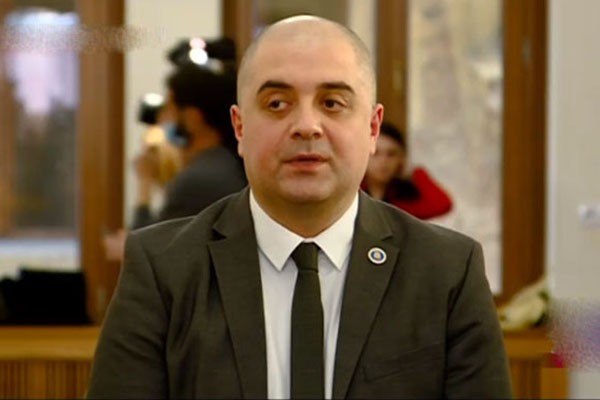 პროკურატურა ნიკა მელიას მიმართ პატიმრობის გამოყენების შუამდგომლობით სასამართლოს დღესვე მიმართავს