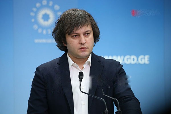 ირაკლი კობახიძე: მოვუწოდებთ ნიკა მელიას, დაემორჩილოს კანონს, წინააღმდეგ შემთხვევაში, ხელისუფლება უზრუნველყოფს კანონის აღსრულებას და მის დაპატიმრებას