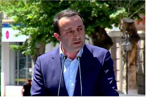 ირაკლი ღარიბაშვილი ნიკა მელიაზე: რომელიმე პარტიის თავმჯდომარეობა ინდულგენცია არ იქნება