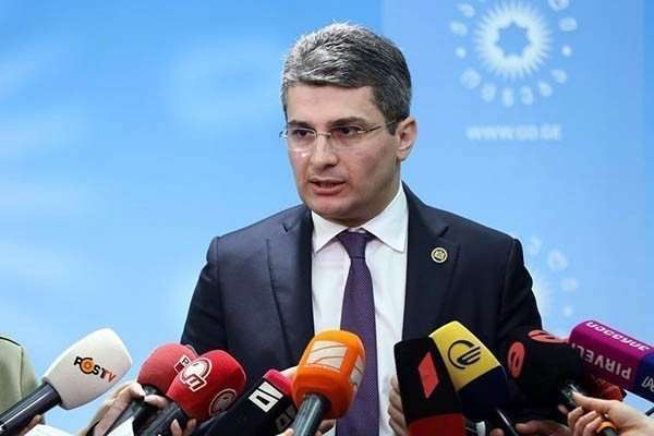 მამუკა მდინარაძის თქმით, „ქართული ოცნებისა“ და სახელმწიფო უწყებების ვებგვერდებზე მასობრივი კიბერშეტვა ხორციელდება