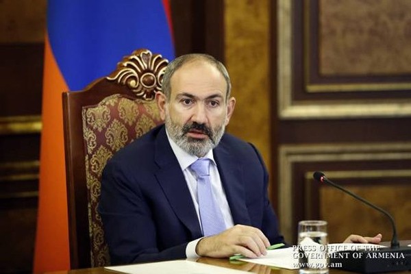 ნიკოლ ფაშინიანი ქვეყნის გენშტაბის განცხადებას სამხედრო გადატრიალების მცდელობად აფასებს