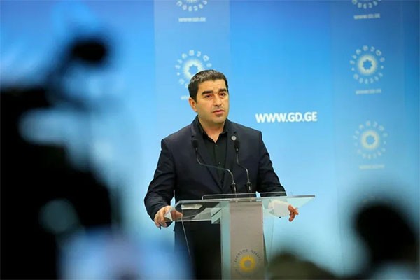 შალვა პაპუაშვილის განცხადებით, ოპოზიცია „ქვეყნის ჯანჯღარს ცდილობს, რაც მხოლოდ რუსეთს აწყობს“