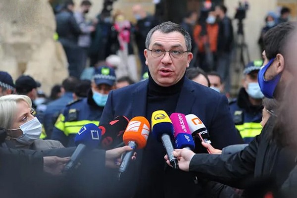 გიგა ბოკერია: არჩევნების გარეშე, რისი აუცილებელი ნაწილიცაა პოლიტპატიმრების გათავისუფლება, კრიზისი ვერ განიმუხტება