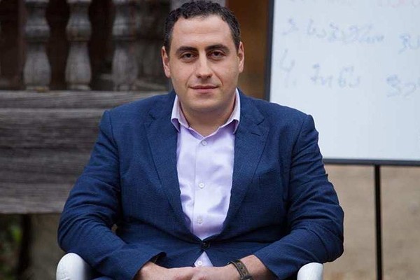 ერთი შეცდომა გვაქვს, რისთვისაც გულწრფელად ვიხდი ბოდიშს, რომ ვერ მოვახერხეთ წინასწარ დაზარალებულებთან კომუნიკაცია - ამნისტიის კანონი თვალისმთხრელ ჯალათებზე ვერ გავრცელდება