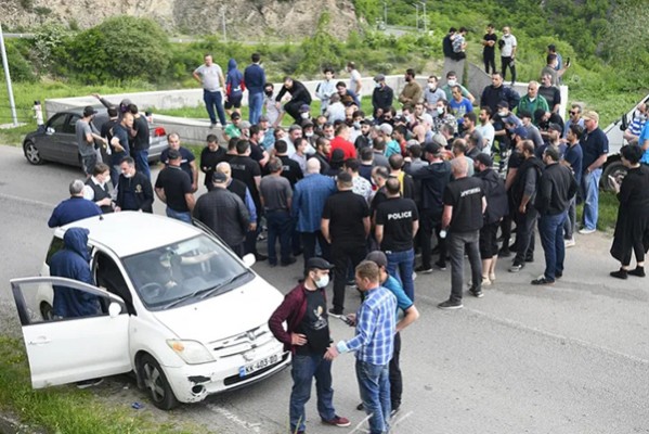 დმანისის შესასვლელთან ფიზიკური დაპირისპირება იყო