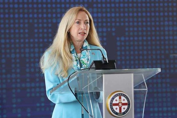 კელი დეგნანი:  ამერიკის საერთაშორისო განვითარების სააგენტოს საშუალებით 330 მილიონი დოლარი გამოყოს, მომდევნო 5 წლის განმავლობაში საქართველოს მდგრადი განვითარებისთვის