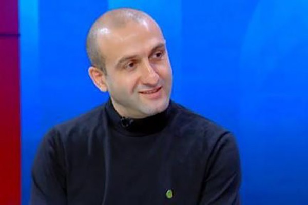 იაგო ხვიჩია: ოპოზიციას თუ რეგლამენტს არგებდნენ, წესიერად მოერგოთ, ჩემთვის არ მოურგიათ, ცოტა ნაწყენი ვარ