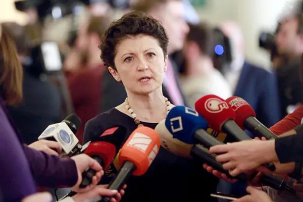 თეა წულუკიანი:  არ მგონია, რომ იმ პოლიტიკურ ბრძოლაში, რომელიც ოქტომბერში გაიმართება, ვინმე ჩვენს 
