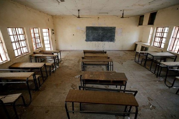 ნიგერიაში შეიარაღებულმა პირებმა ერთ-ერთი სკოლიდან 80-ზე მეტი მოსწავლე და 5 მასწავლებელი გაიტაცეს