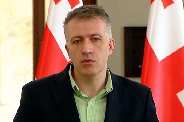 სერგო ჩიხლაძე „თბილისი პრაიდზე“: ორივე ჯგუფის გამოხატვის თავისუფლება ხელისუფლებამ მშვიდობიანად უნდა უზრუნველყოს
