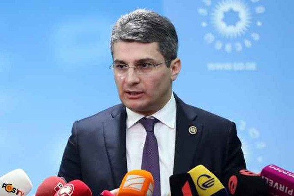 მამუკა მდინარაძე: მიხეილ სააკაშვილი ურეკავს არხის ხელმძღვანელებს და ემუქრება, რომ არ მისცემს ფულს