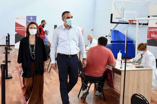საქართველოს მასშტაბით მასწავლებელთა 40%-მდე უკვე აცრილია