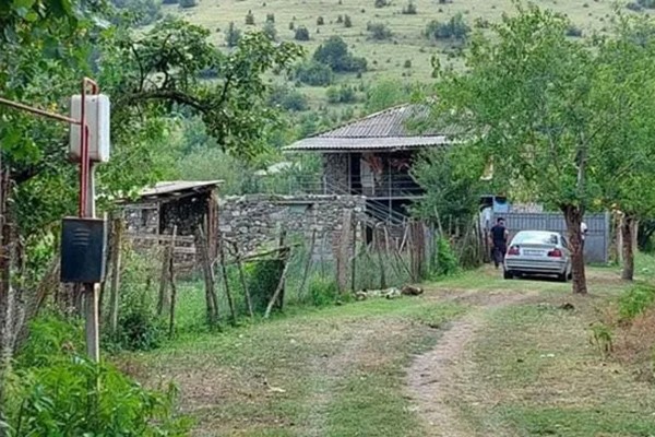 სუს-ის ინფორმაციით, პანკისში დაკავებული საქართველოს 5 მოქალაქე ტერორისტულ ორგანიზაცია „ისლამურ სახელმწიფოში“ გაწევრიანდა და სირიაში გამგზავრებას გეგმავდა